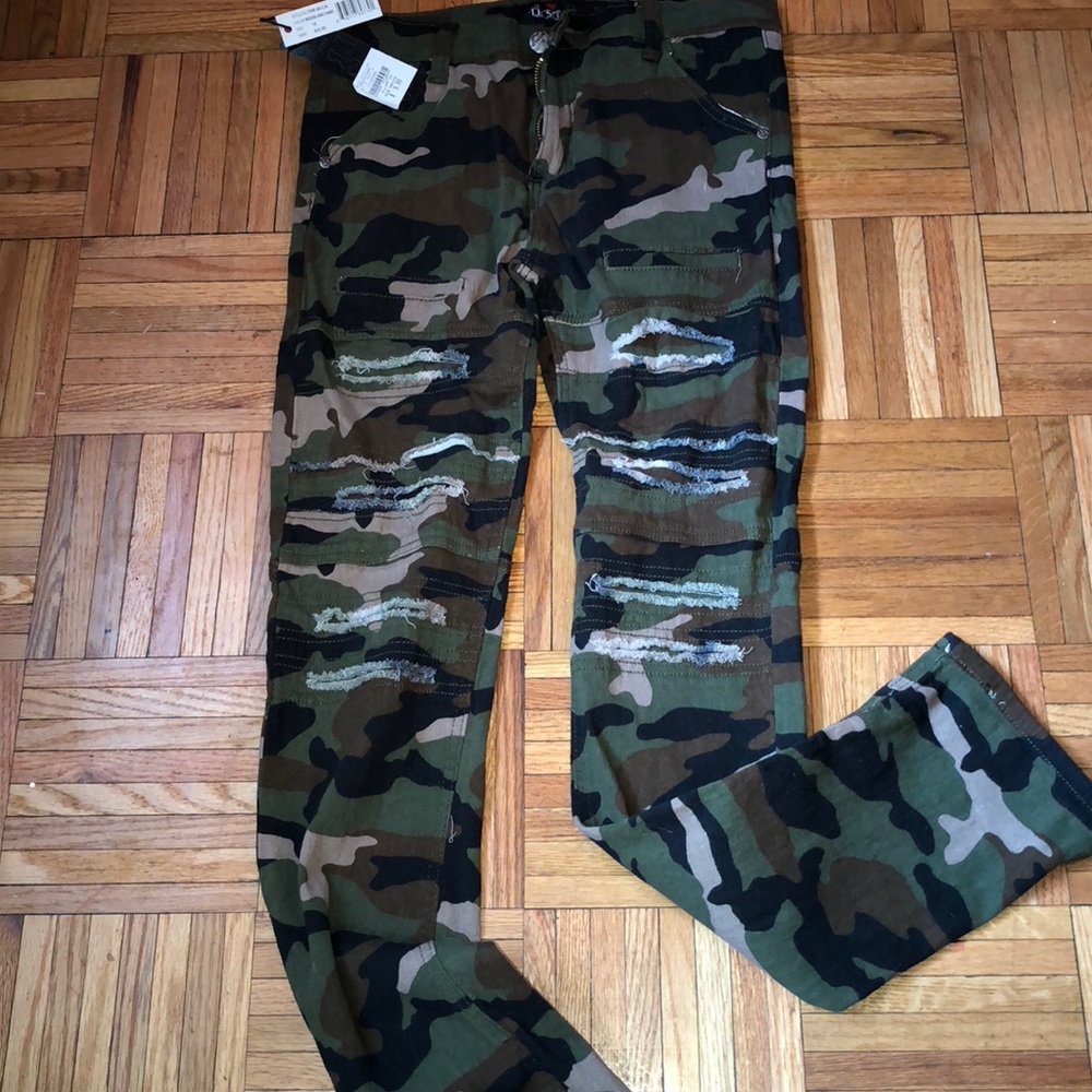 Army Distressed jeans